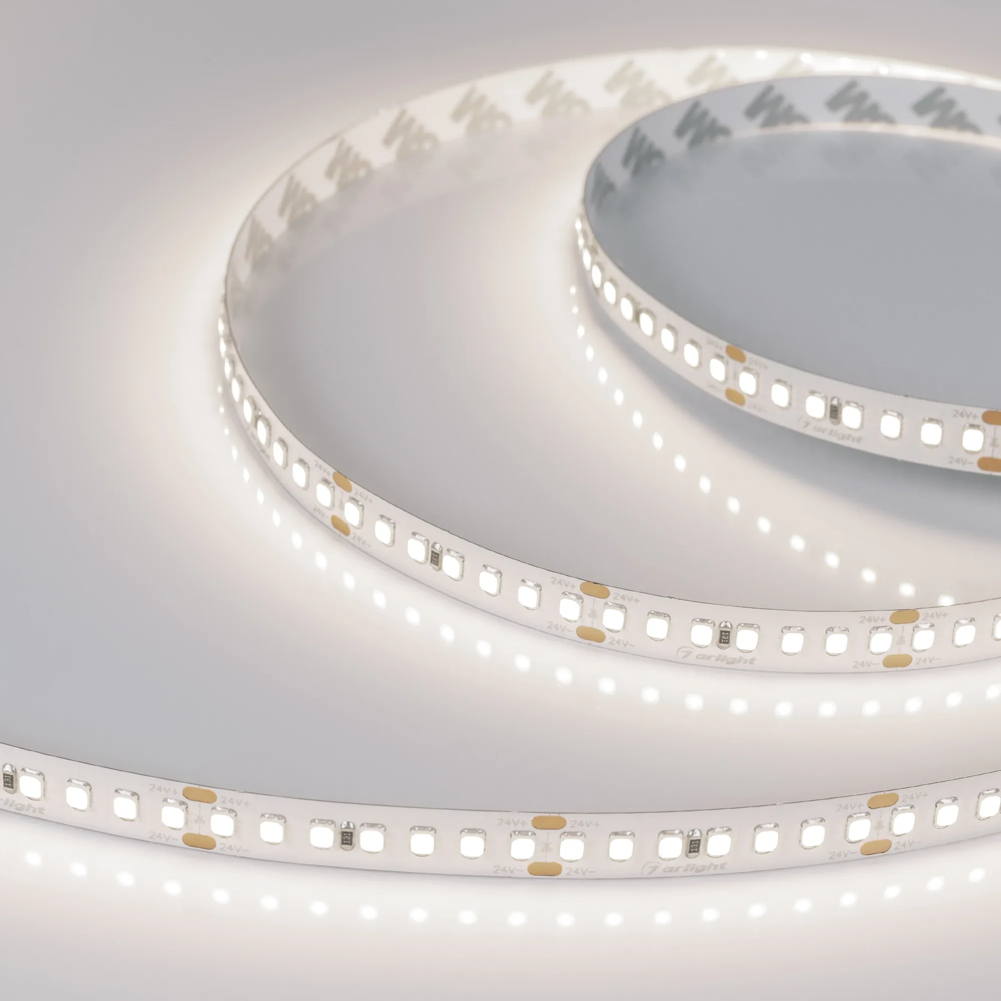 Лента светодиодная RT 2-5000 24V Day4000 3x (2835, 840 LED, LUX) (Arlight, 17 Вт/м, IP20) - изображение товара